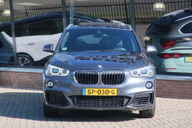 BMW X1 (2018) thumbnail 5