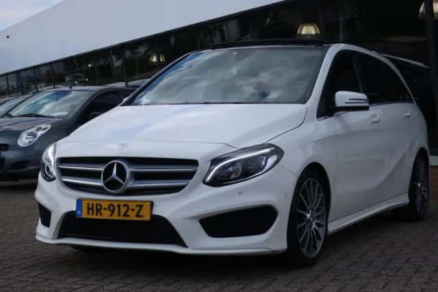 Mercedes-Benz B-Klasse (2016) thumbnail 1