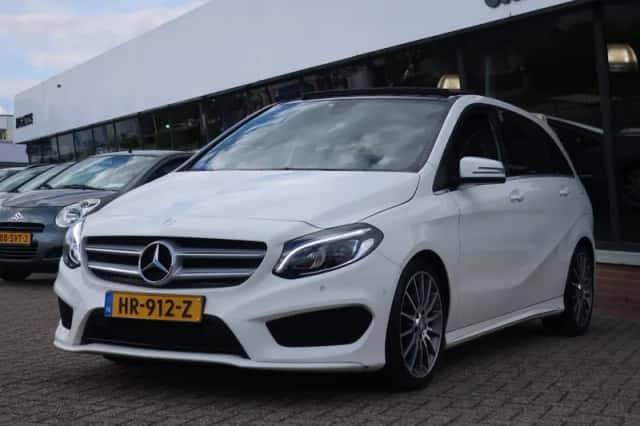 Mercedes-Benz B-Klasse (2016) thumbnail 4