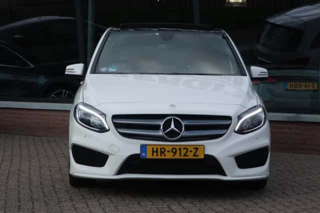 Mercedes-Benz B-Klasse (2016) thumbnail 6