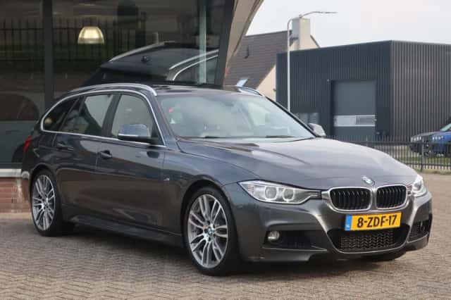 BMW 3-Serie (2014) thumbnail 4