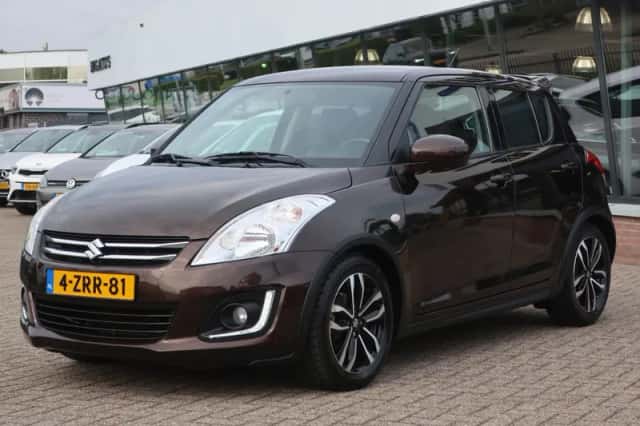 Suzuki Swift (2015) thumbnail 1