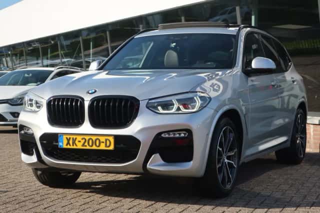 BMW X3 (2019) thumbnail 1