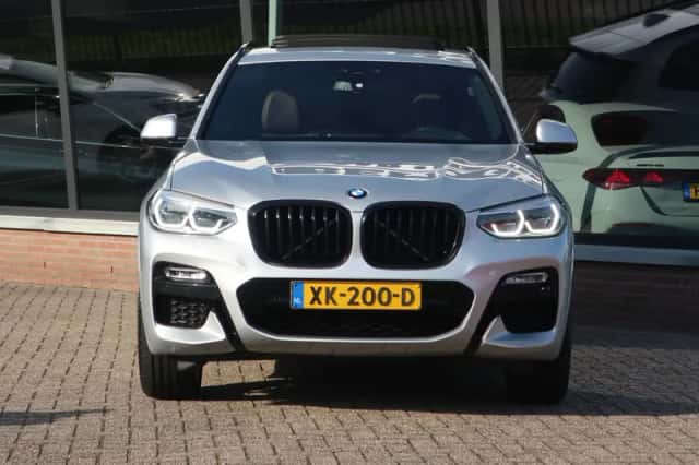 BMW X3 (2019) thumbnail 5