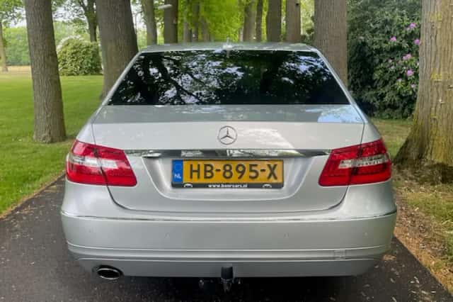Mercedes-Benz E-Klasse (2011) thumbnail 4