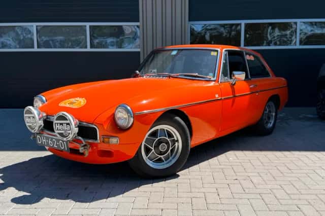 MG MGB (1970) thumbnail 1