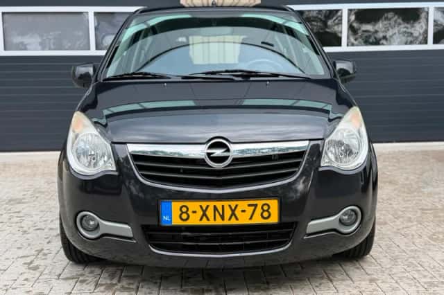 Opel Agila (2014) thumbnail 3