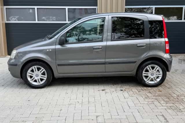 Fiat Panda (2009) thumbnail 4