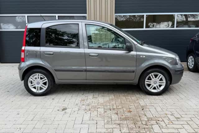 Fiat Panda (2009) thumbnail 6