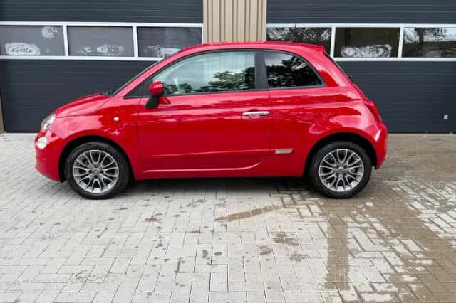 Fiat 500 (2017) thumbnail 3
