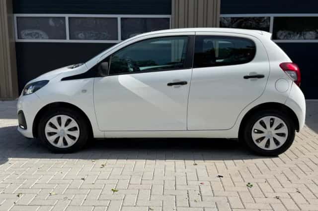 Peugeot 108 (2015) thumbnail 3
