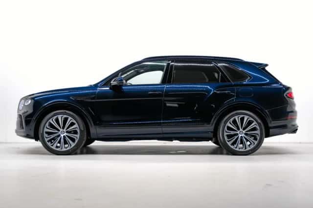 Bentley Bentayga (2026) thumbnail 2