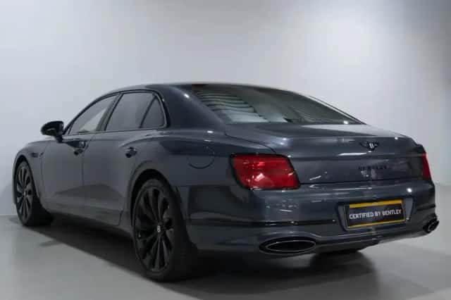 Bentley Flying Spur (2026) thumbnail 4