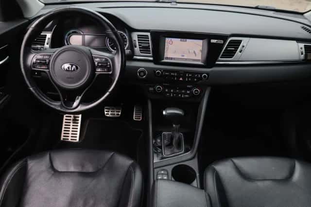 Kia Niro (2017) thumbnail 5
