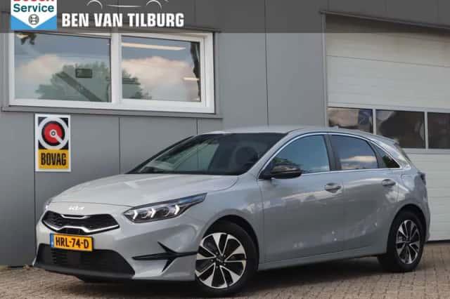 Kia Ceed (2025) thumbnail 1