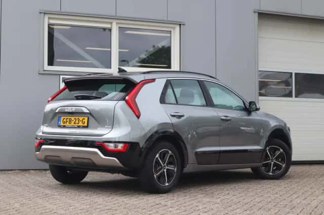 Kia Niro (2024) thumbnail 4