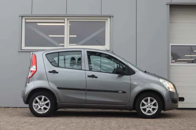 Suzuki Splash (2011) thumbnail 3