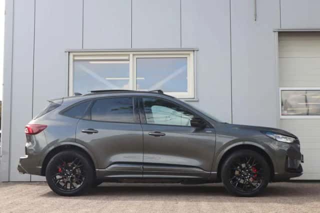 Ford Kuga (2026) thumbnail 3