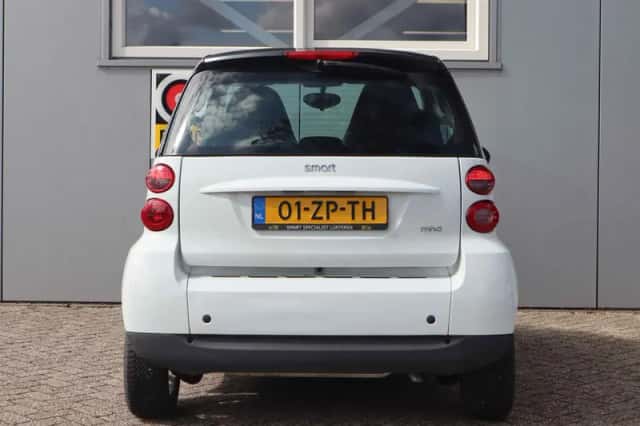 Smart ForTwo (2008) thumbnail 6