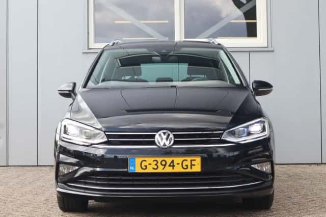 Volkswagen Golf Sportsvan (2018) thumbnail 6