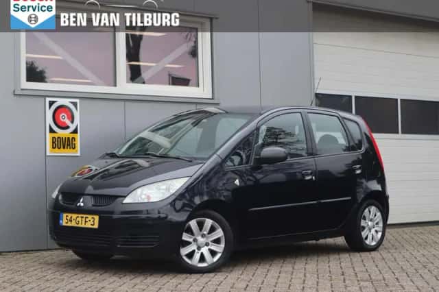 Mitsubishi Colt (2008) thumbnail 1