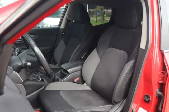Nissan Qashqai (2019) thumbnail 6