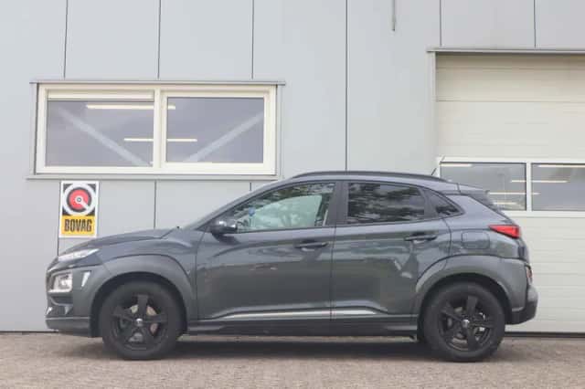 Hyundai Kona (2020) thumbnail 3