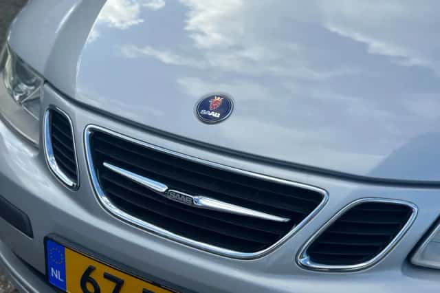 Saab 9-3 (2004) thumbnail 3