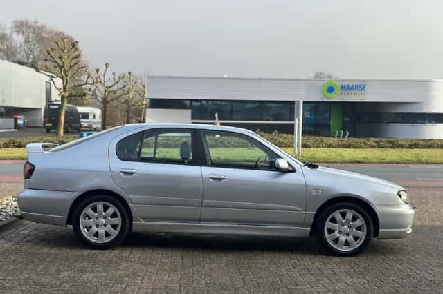 Nissan Primera (2000) thumbnail 4