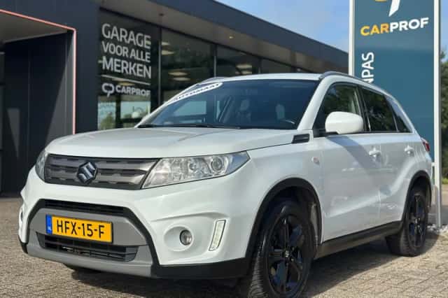 Suzuki Vitara (2017) thumbnail 1