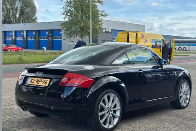 Audi TT (1999) thumbnail 5