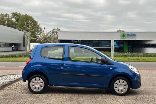 Renault Twingo (2009) thumbnail 3
