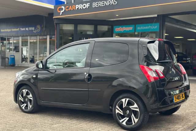 Renault Twingo (2012) thumbnail 2