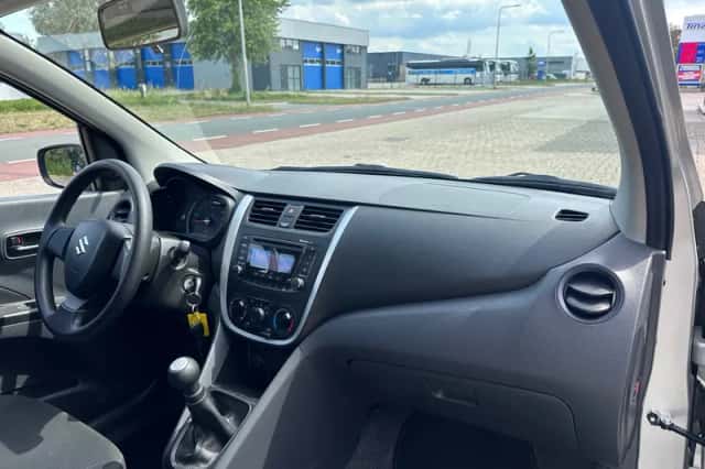 Suzuki Celerio (2017) thumbnail 3