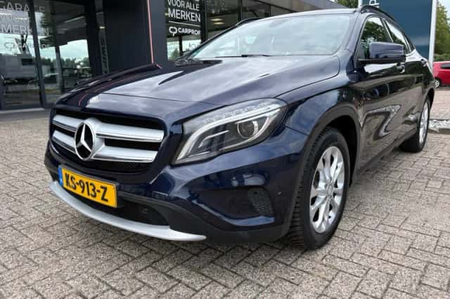 Mercedes-Benz GLA-Klasse (2016) thumbnail 1