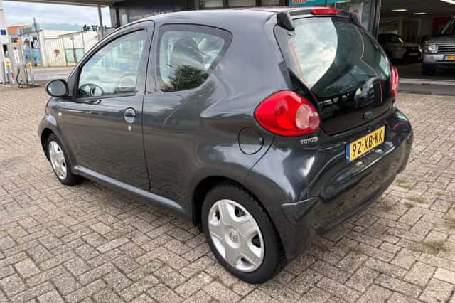 Toyota Aygo (2007) thumbnail 6