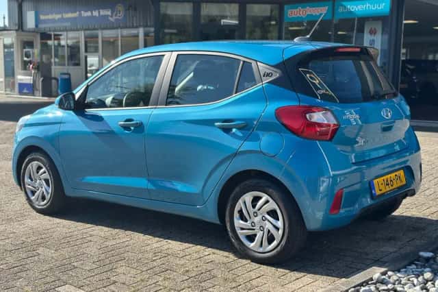 Hyundai i10 (2021) thumbnail 2