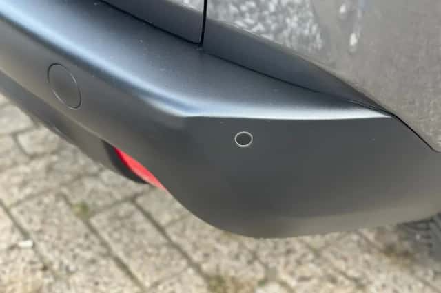 Peugeot 2008 (2017) thumbnail 5
