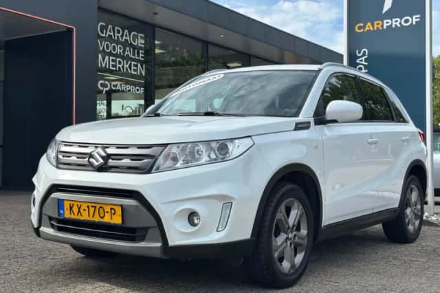 Suzuki Vitara (2017) thumbnail 1
