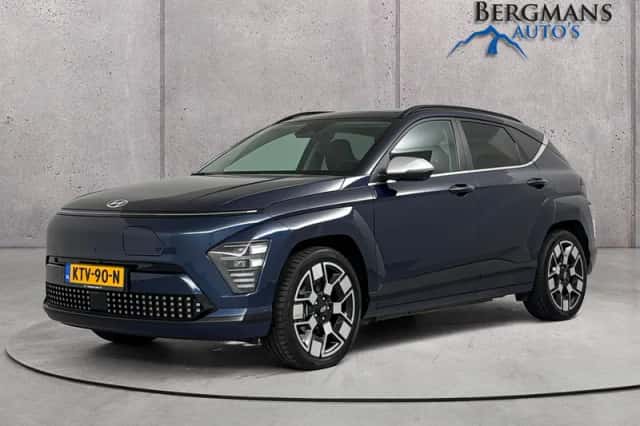 Hyundai Kona (2024) thumbnail 1