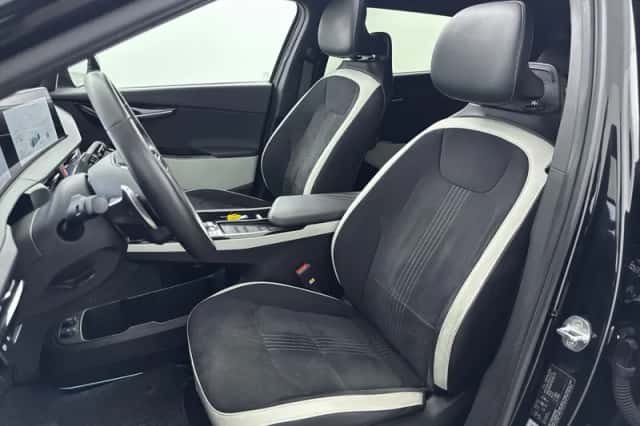 Kia EV6 (2022) thumbnail 4