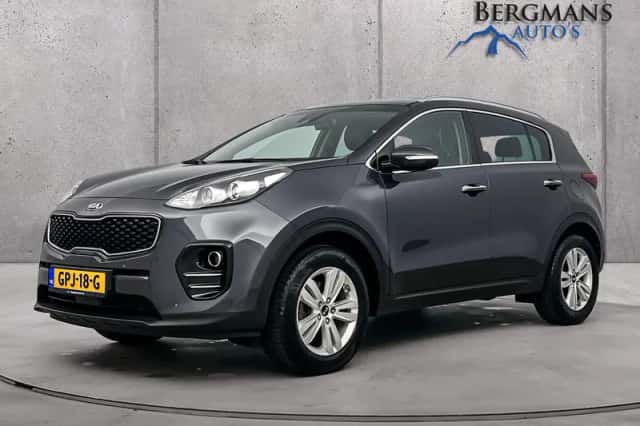 Kia Sportage (2016) thumbnail 1