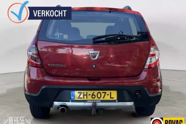Dacia Sandero (2011) thumbnail 6