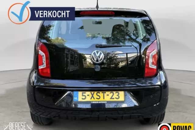 Volkswagen Up! (2012) thumbnail 6