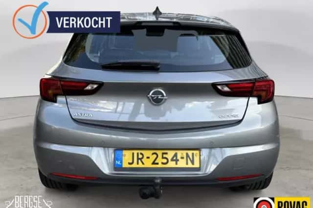 Opel Astra (2016) thumbnail 6