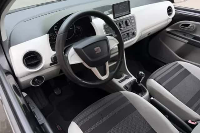 SEAT Mii (2013) thumbnail 2