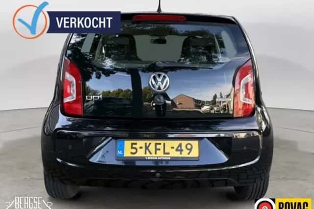 Volkswagen Up! (2013) thumbnail 6