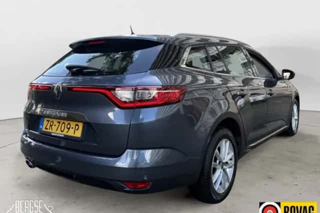 Renault Mégane (2018) thumbnail 3
