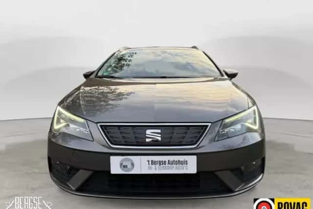 SEAT Leon (2017) thumbnail 4