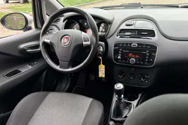 Fiat Punto Evo (2014) thumbnail 2